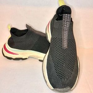 ZARA KIDS BLACK LOW TOP MESH SHOES